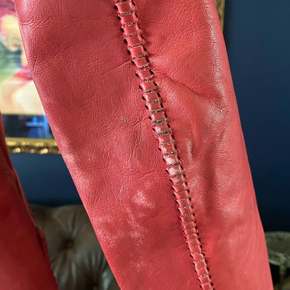 Leather Museum quality 1970s Char de Vazquez skirt suit - Picture 9 of 15